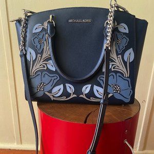 blue handbag with silver details!